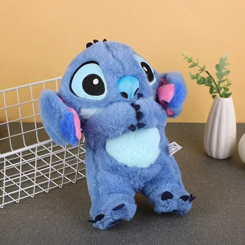 Stitch Pelúcia com Luz e Música - O queridinho do Momento -  Uma Explosão de Fofura!